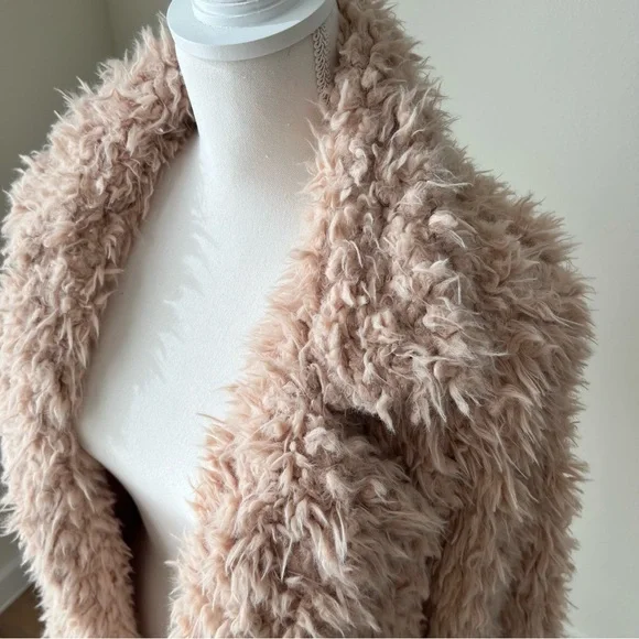 Plush Faux Shearling Jacket - Picture 2 of 7